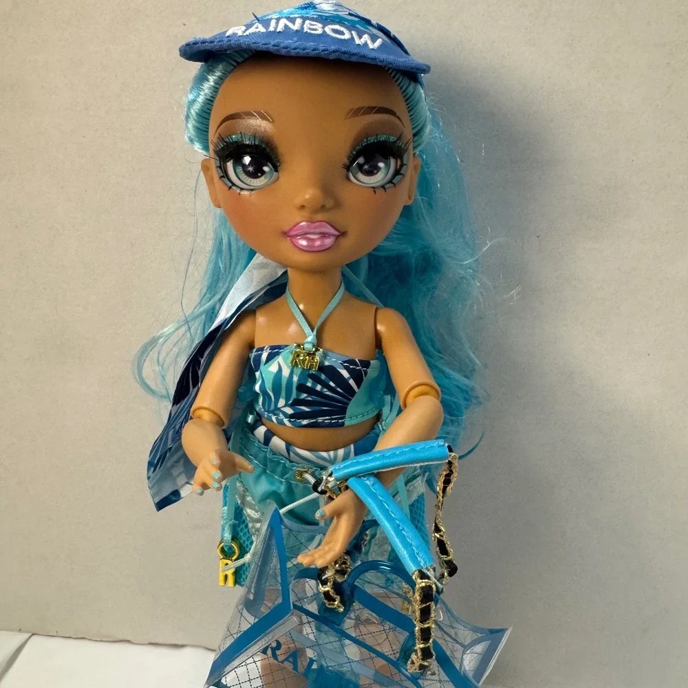 Rainbow High Pacific Coast Hali Capri Blue Fashion Doll Beach Accessories MGA